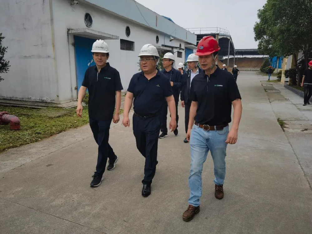 河北省廣平縣委副書記、縣長(zhǎng)張建濤一行到訪永安林業(yè)